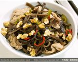 黑木耳辣炒瘦肉．柯媽媽の植物燕窩作り方5写真