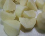 【牛バラブロックの赤ワイントマト煮】作り方3写真