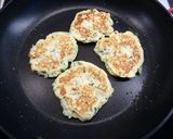 ハーブ入りパンケーキ・お食事に♬作り方4写真