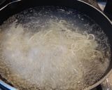 超簡単！混ぜるだけ！Ｗスープ醤油ラーメン作り方1写真