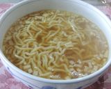 超簡単！混ぜるだけ！Ｗスープ醤油ラーメン作り方4写真