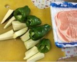フライパンでナスとピーマンと豚肉料理作り方1写真