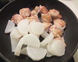 ＊鶏肉と大根の照り焼き＊にんにく風味作り方2写真
