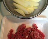 牛薄切り肉のゴロゴロボリューム炒め作り方2写真