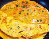 アジアで食べた朝ごはん！野菜のオムレツ作り方3写真