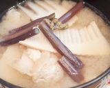 春の味覚♫タケノコとワラビのお味噌汁♡作り方9写真