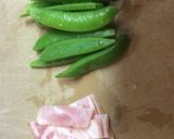 かき醤油で☆絹さやとベーコンソテー作り方1写真