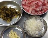 豚と高菜漬けの炒め物作り方1写真