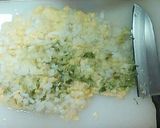 簡単　子供が喜ぶ味噌がみそ！白菜で餃子作り方4写真