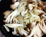 いろいろキノコ＊ヘルシーガーリックレモン作り方3写真