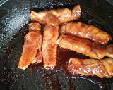 お弁当に♪簡単くるくるポークチャップ風作り方3写真