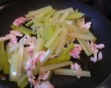 季節のお惣菜♪フキと豚コマ肉の炒め煮❀作り方4写真