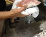 初心者OKマグロ漁師さん鮭頭簡単さばき方作り方11写真