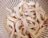 大量消費！絹さやと鶏胸肉の胡麻和え作り方6写真