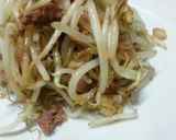沖縄定番★もやしとコーンビーフ炒め★作り方4写真