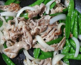 豚肉と新玉と絹さやの中華風炒め♡作り方5写真