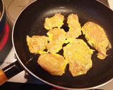 簡単♡鶏胸肉のピカタ！オーロラソースで☆作り方5写真