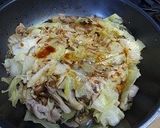 豚肉と春キャベツの蒸し焼き作り方7写真