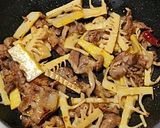 筍と塩麹豚のガリバタ醤油スパゲッティ作り方6写真