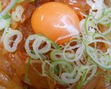 新玉葱と白菜キムチ丼・卵黄のせ作り方12写真