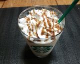 フレッシュバナナ&キャラメルフラペチーノ作り方4写真