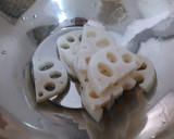 れんこんときのこの甘酢炒め作り方1写真