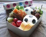 サッカーボール~のおにぎりのお弁当~作り方3写真