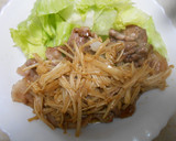豚切り落とし肉焼きの、えのきソースかけ作り方14写真