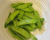 絹さや（エンドウ）とベーコンのソテー作り方1写真
