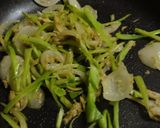 ブロッコリーの芯でご飯がすすむさん♪作り方4写真