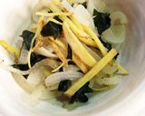 玉ねぎとわかめの簡単炒め煮作り方4写真