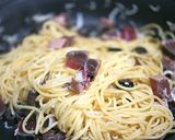 鰹のたたきとオリーブのぺペロンチーノ作り方7写真