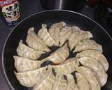 お店みたい？キャベツ✨ジューシー焼き餃子作り方7写真