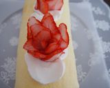 簡単♡基本の苺ロールケーキ♡作り方15写真