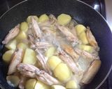 鶏スティックとじゃが芋の中華風煮込み作り方3写真