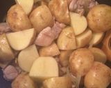 新じゃがと鶏肉の塩ダレバター煮作り方2写真