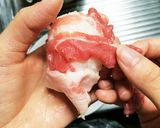 材料３つだけ！絶品、肉巻きおにぎり☆作り方2写真