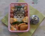トトロ弁当＋くろすけおにぎり作り方1写真