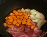 豚の卵とじ丼作り方1写真