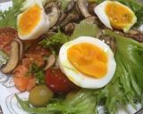 ★深夜ご飯★卵とスモークサーモンのサラダ作り方2写真