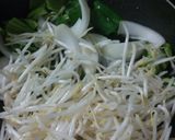 とりもも肉のうまケチャップ炒め作り方1写真