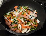 野菜たっぷり♡　焼きそば作り方2写真