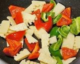 定番筍料理⑦ カラフル青椒牛肉片作り方3写真