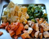 鶏胸肉とミックスナッツの炒め物作り方2写真