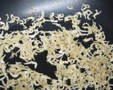 常備菜♬お弁当にも♬セロリのふりかけ作り方4写真