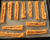 簡単ふわふわ★トマトバジルスティックパン作り方4写真