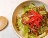 簡単すぎっ！春キャベツの甘辛ひき肉丼作り方5写真