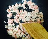 ごま香る♡ニラと豚ひき肉のピリ辛パスタ♪作り方2写真