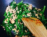 ごま香る♡ニラと豚ひき肉のピリ辛パスタ♪作り方3写真