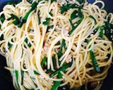 ごま香る♡ニラと豚ひき肉のピリ辛パスタ♪作り方4写真